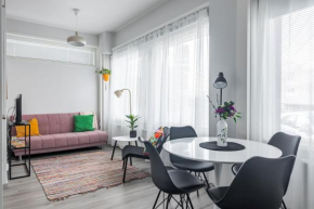Stylish 47m2 Studio with Private Entrance Lahti